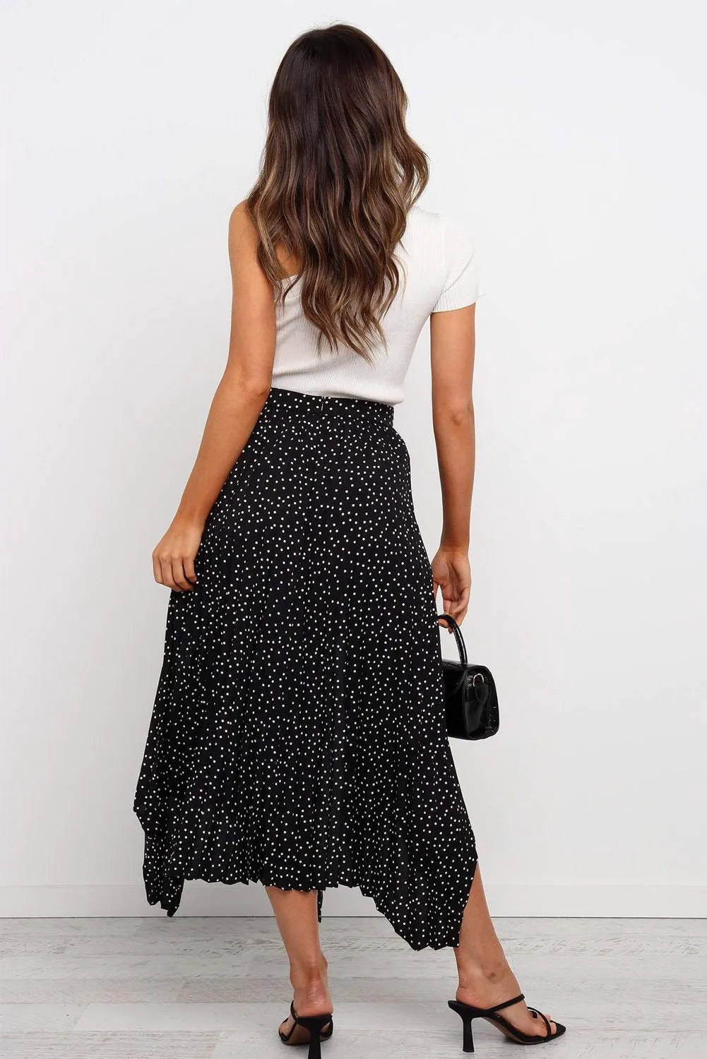 Black Fashion Print Asymmetrical Side Slit Pleated Maxi Skirt