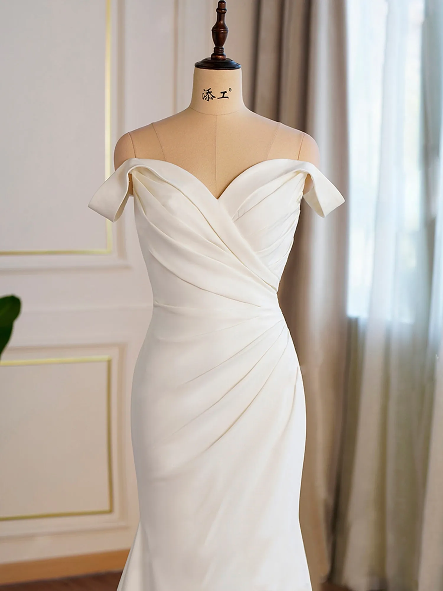 Crepe Off-the-shoulder Pleated Fit And Flare Bridal Gown - Off The Rack