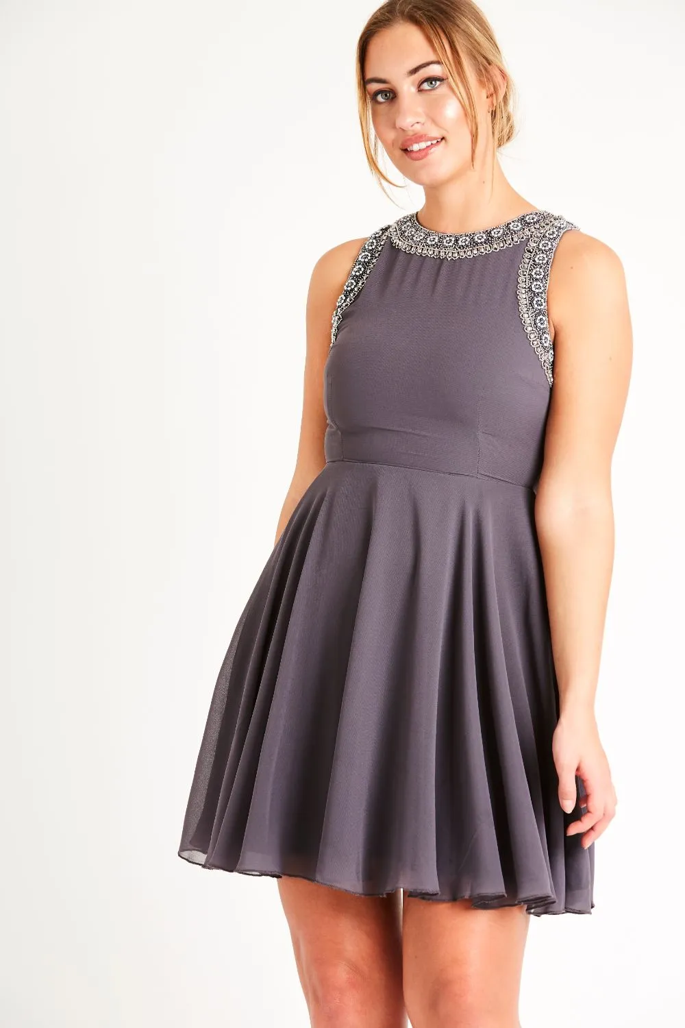 Dunya Skater in Grey