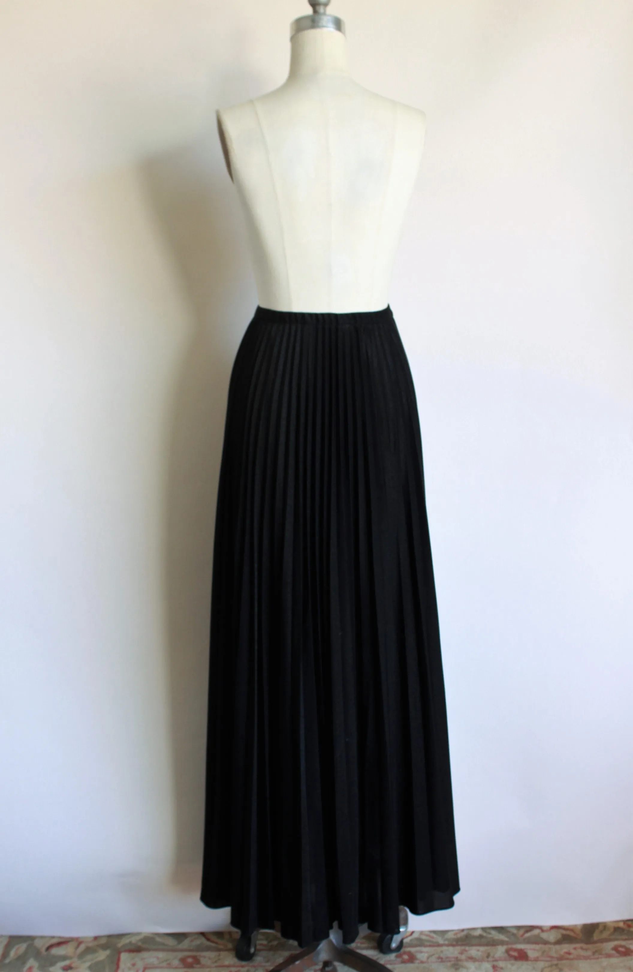 Vintage 1980s Broomstick Pleated Maxi Skirt